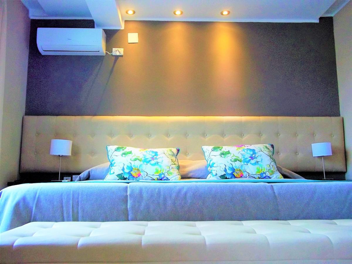 Kitek Hotel Boutique Capdevila エクステリア 写真